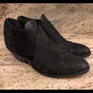 Eileen Fisher Cutout Booties